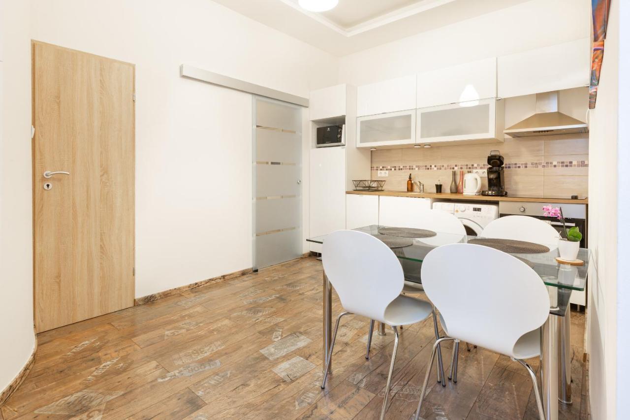 K13 Klauzal Apartment Budapest Bagian luar foto